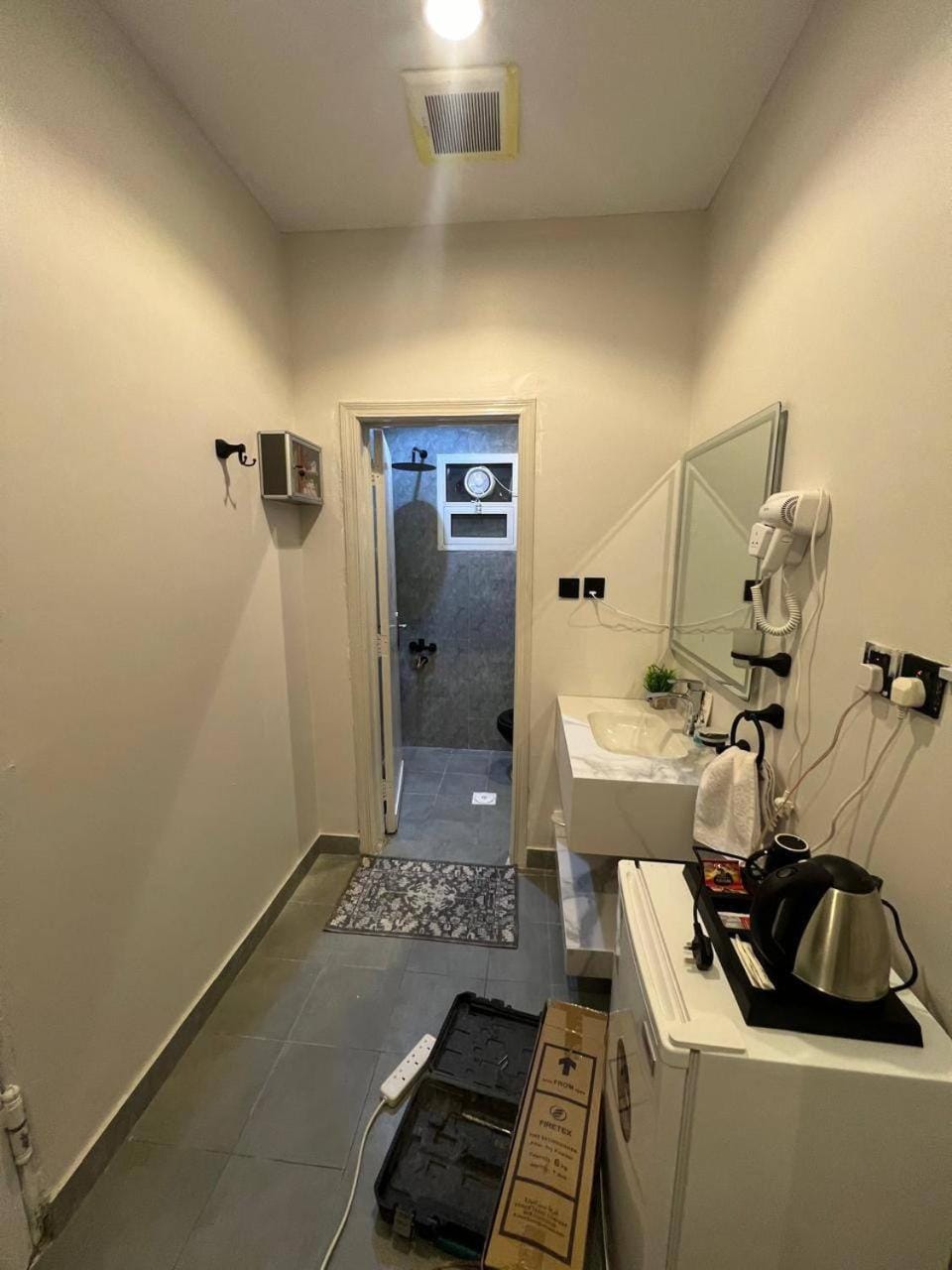 Shower, Bathroom