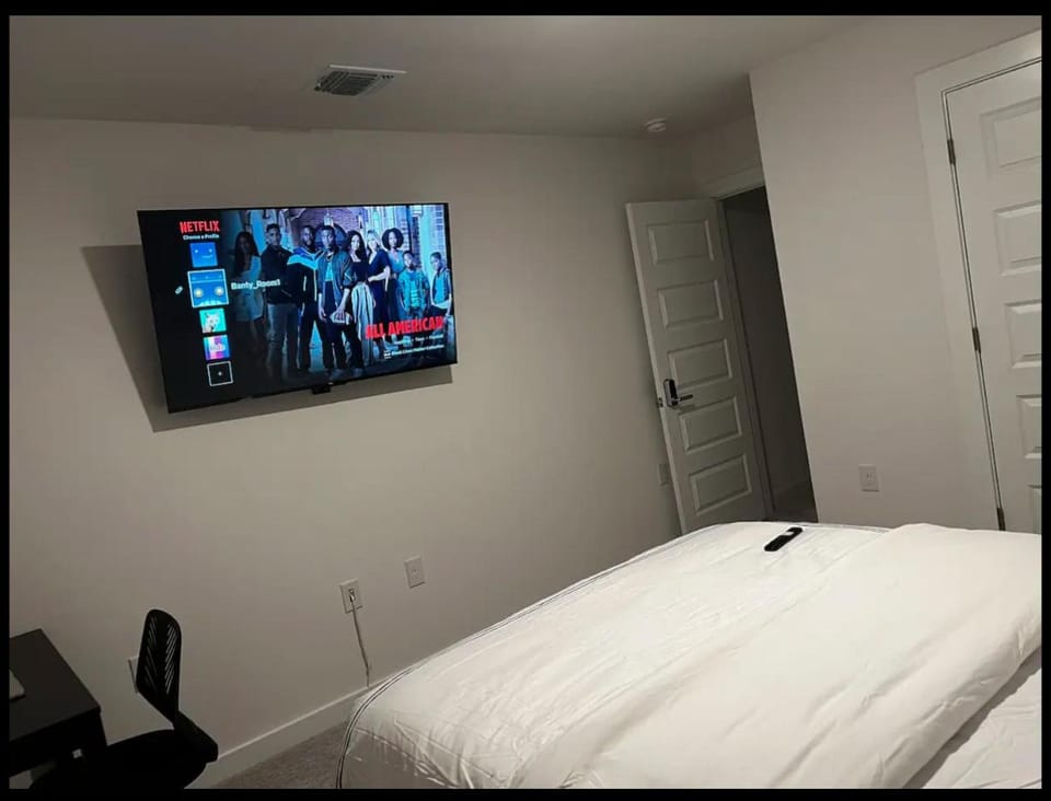 Banty Villa - Guest Room A Vacation rental in Austin
