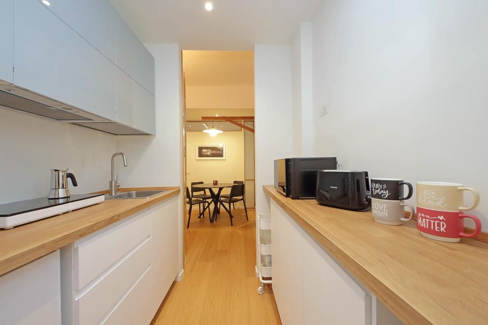 Kitchen or kitchenette