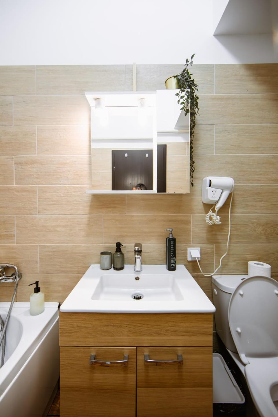 Zen Studio 2 with balcony Apartment in Bucharest