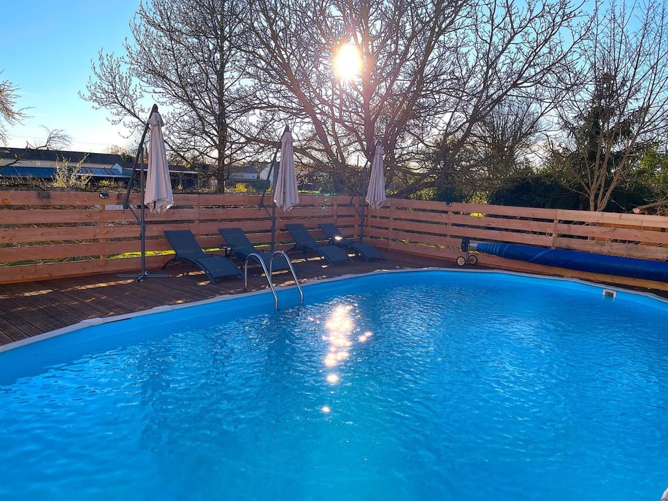 Le Gîte des Jonquilles up to 12 People 6 Bedrooms House in Nouvelle-Aquitaine