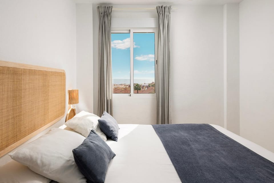 Gran Sol 3BR - Sea View - AC & Wifi - 10 min to Beach Apartment in Rincón de la Victoria