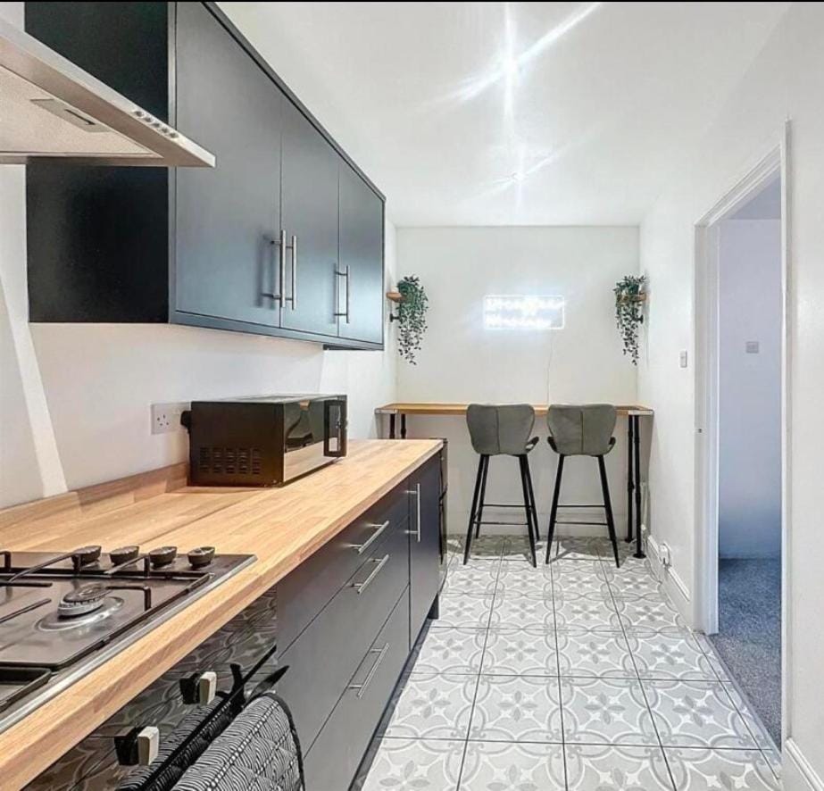 Dining area, pet friendly