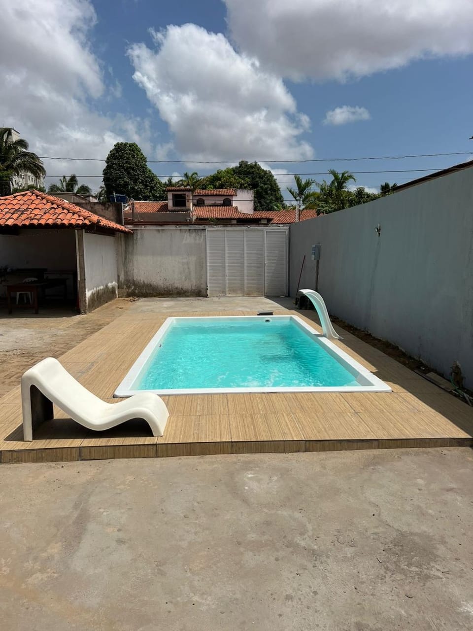 Day, Pool view, Swimming pool, sunbed