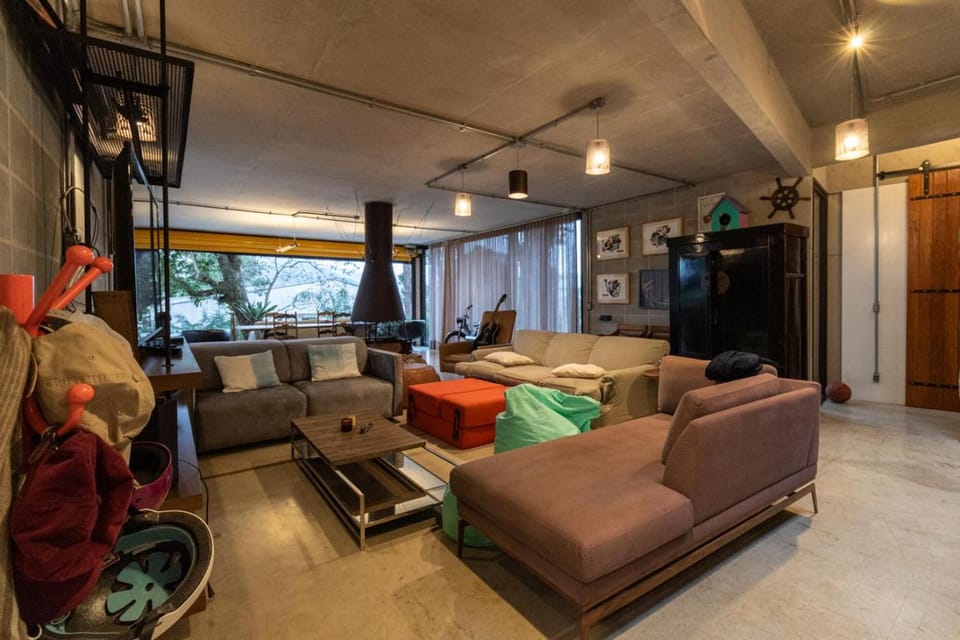 Communal lounge/ TV room, Living room