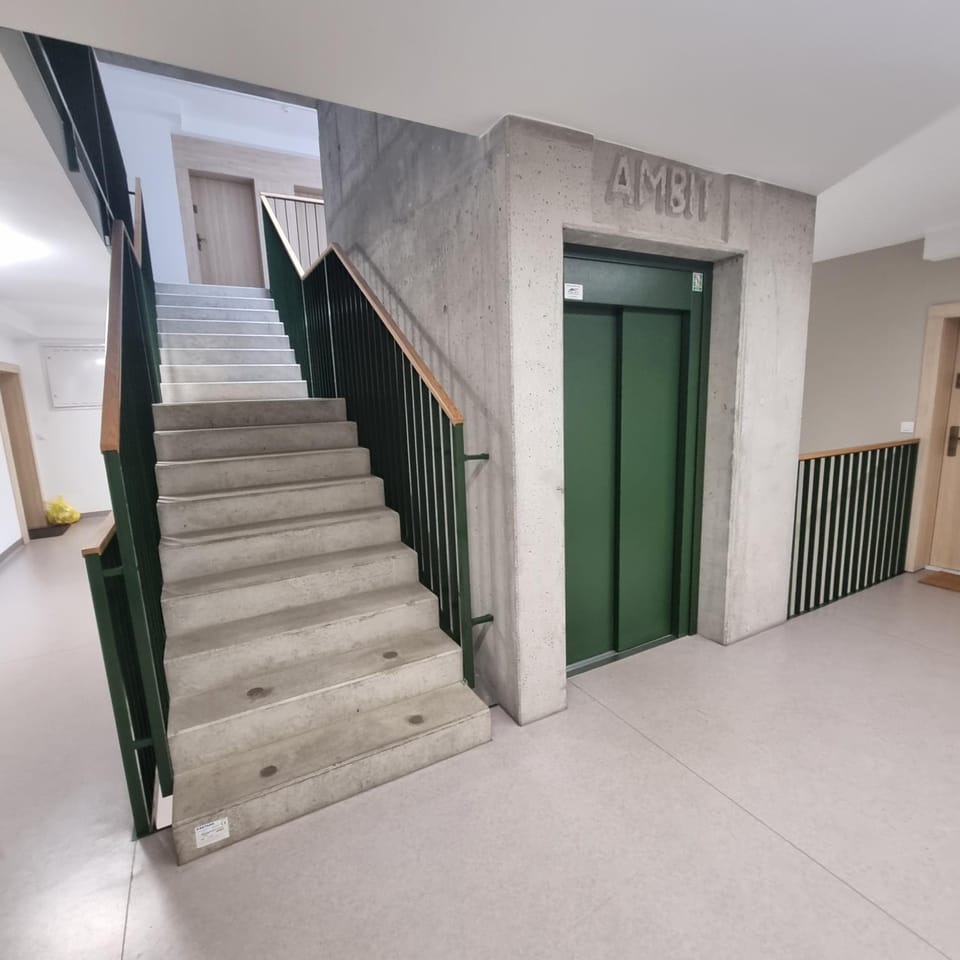 elevator