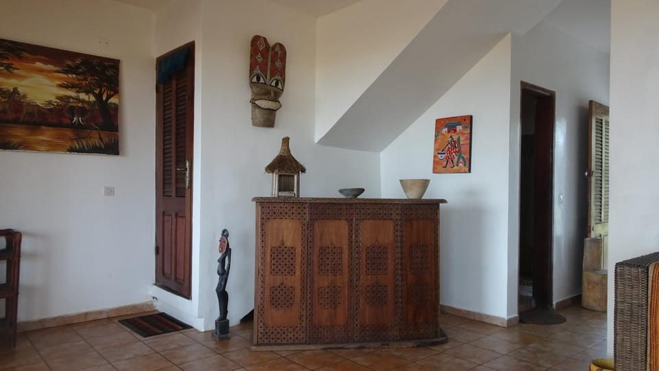 Bungalow accés direct plage privée "Plage tropicale Chez Jack et Régine" Nature lodge in Africa