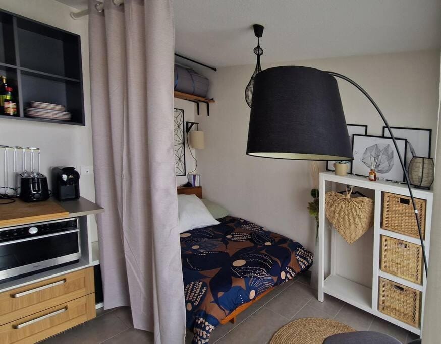 Ambre Appart-Wifi-Terrasse-Parking-Terrasse-2 couchages Apartment in La Rochelle