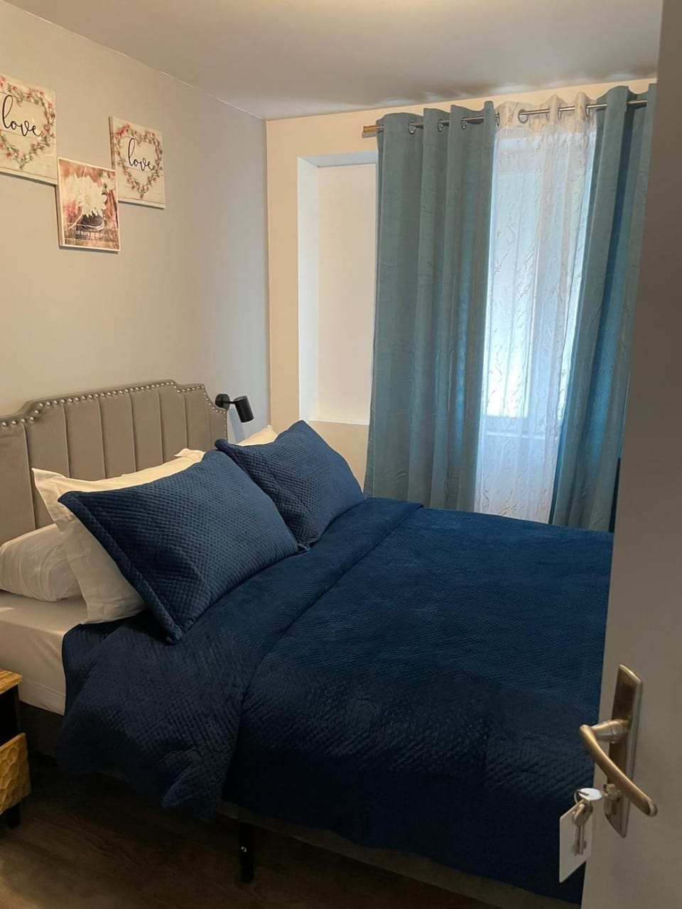 Hôtel Saint - Charles Hotel in Île-de-France