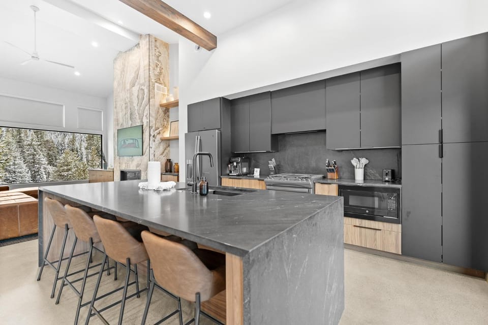 Inas Way Townhomes Unit B Villa in Keystone