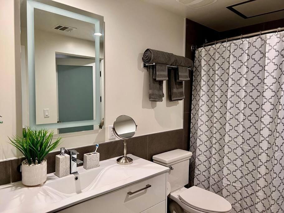 Shower, Bathroom
