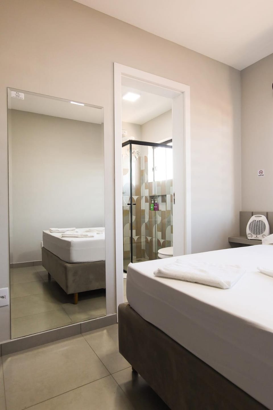 Lou Suítes 10 - Cantinho Aconchegante Apartment in State of Paraná