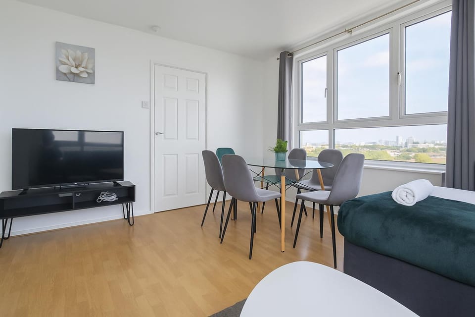 Comfy 3BR flat in the city perfect for long stay Apartment in London Borough of Southwark