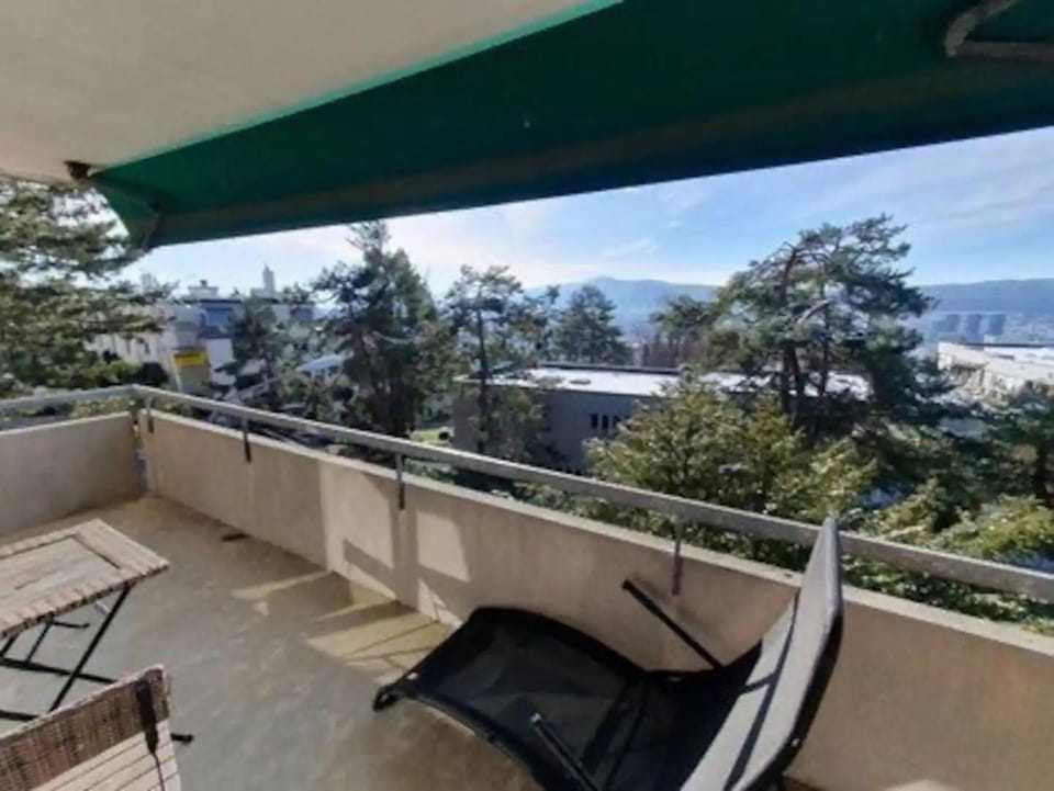 Natural landscape, View (from property/room), Balcony/Terrace