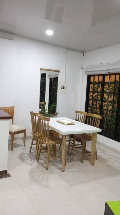 Casa amplia en el Espinal, House in Tolima