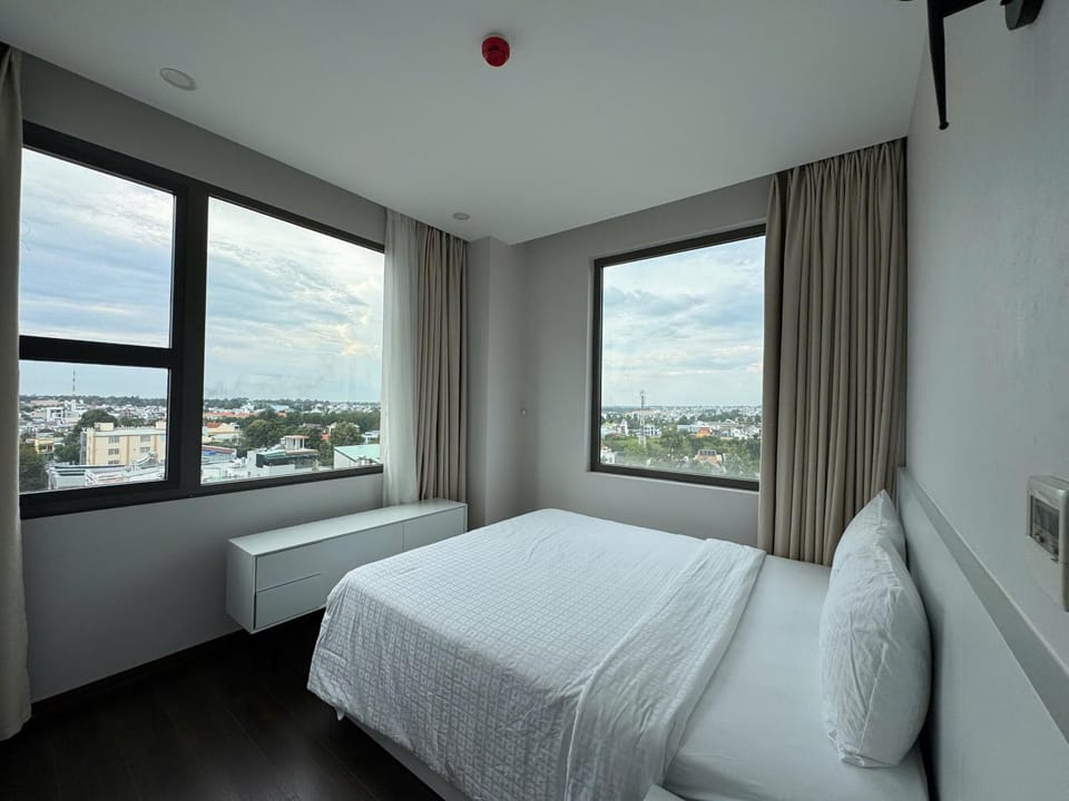 AURORA Hotel Plaza Hotel in Ho Chi Minh City