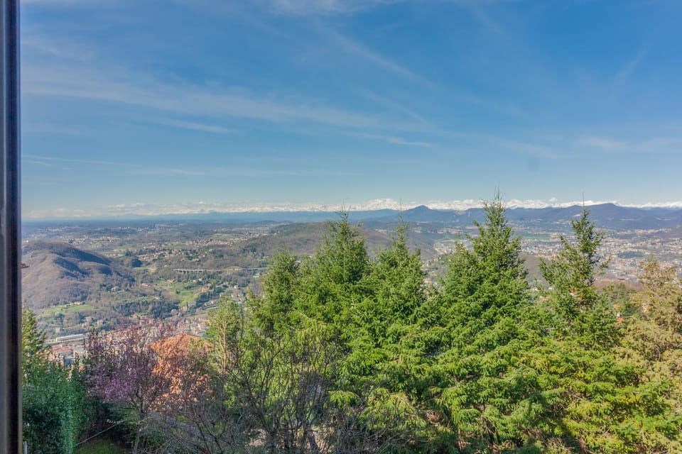 Natural landscape, View (from property/room), Mountain view