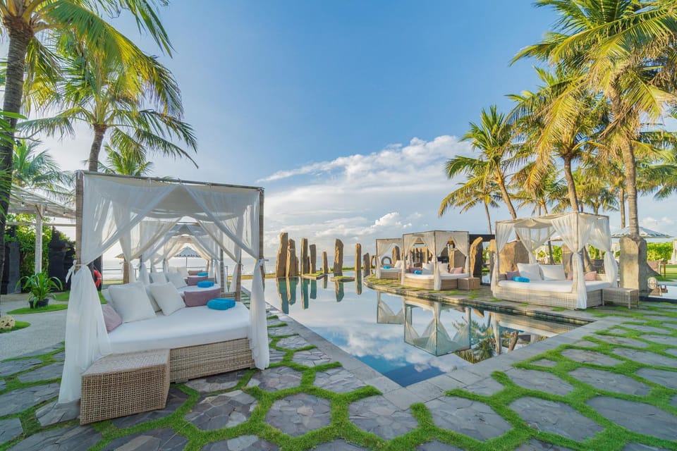 Restaurant/places to eat, Swimming pool