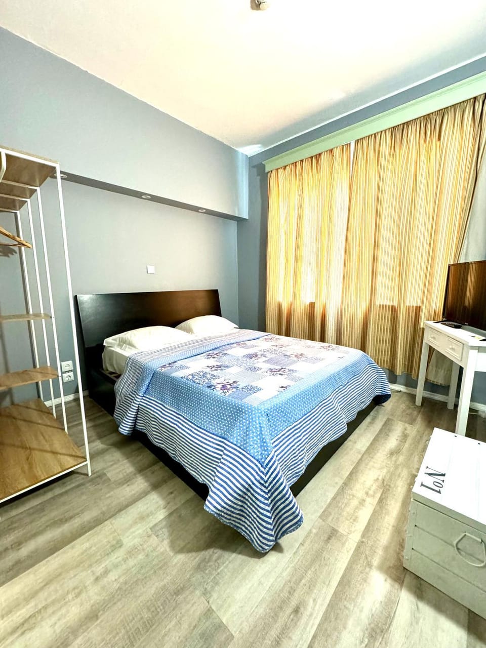 Bed, Photo of the whole room, Bedroom, wardrobe