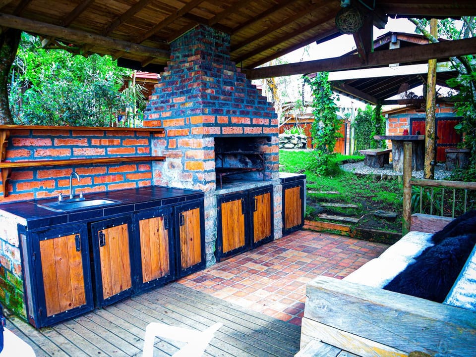 BBQ facilities, View (from property/room), Family, fireplace, pet friendly