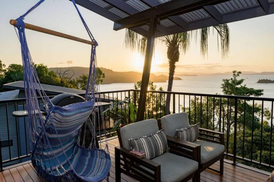 Natural landscape, Balcony/Terrace, Seating area, Sea view, Sunset