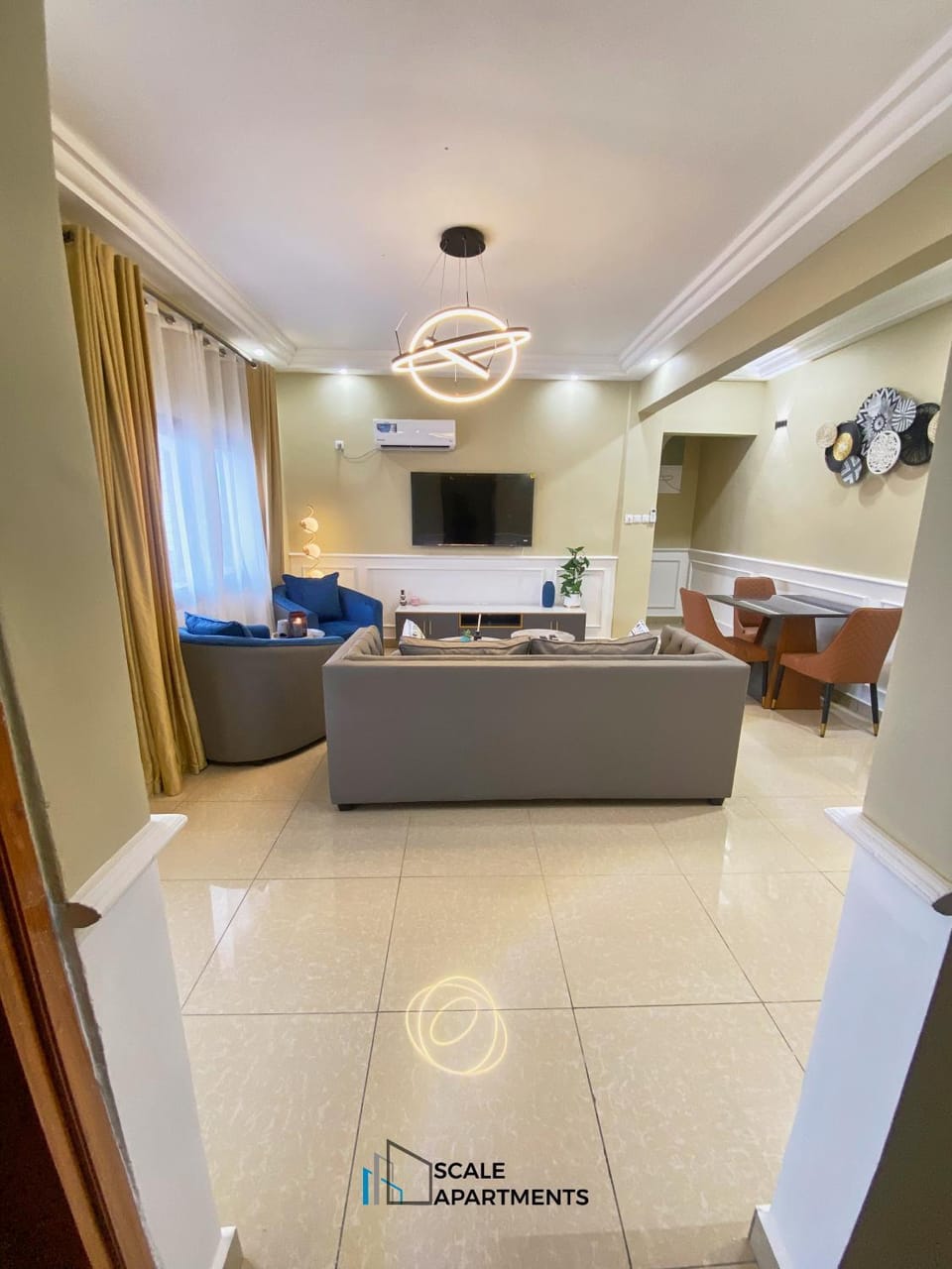 TV and multimedia, Living room, Seating area, Dining area