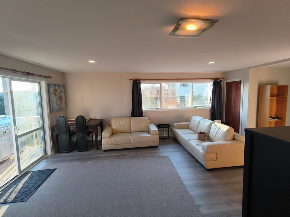 Ridgeview Retreat House in Northland