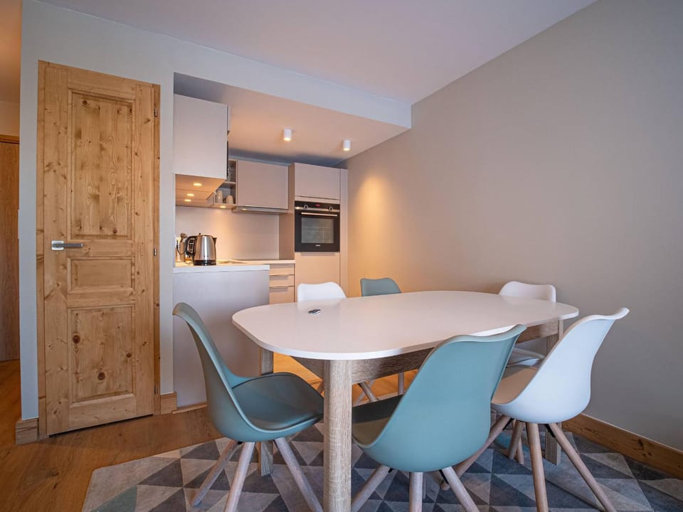 Appartement neuf 6 pers, pied de pistes avec parking, Valmorel - FR-1-356-521 Apartment in Les Avanchers-Valmorel