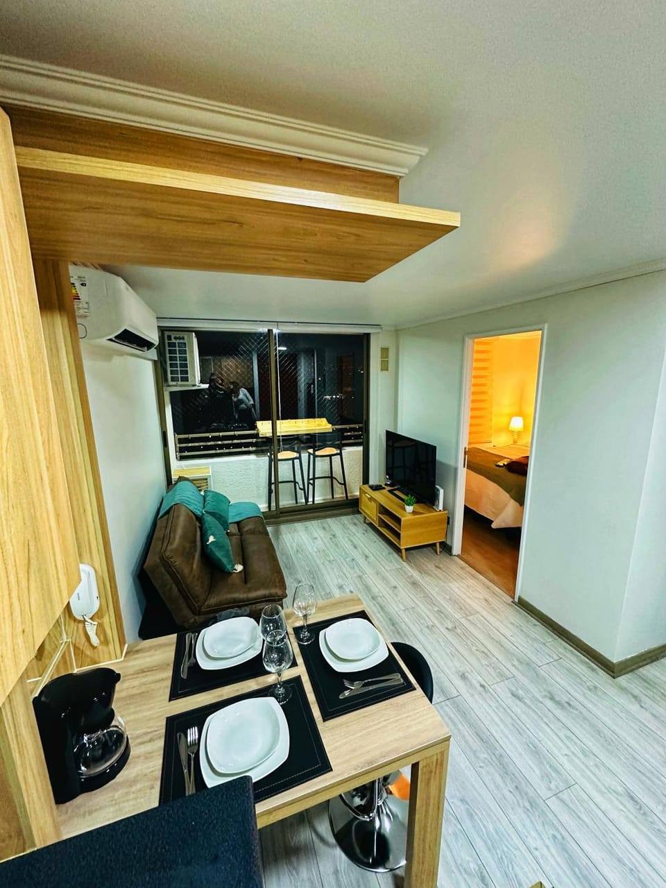 Communal lounge/ TV room, TV and multimedia, Kitchen or kitchenette, Living room, Dining area