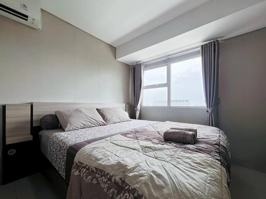 MODERN Trivium Apt 1BR with Wi-Fi, Pool and Gym by 2ndHome Apartment in West Java