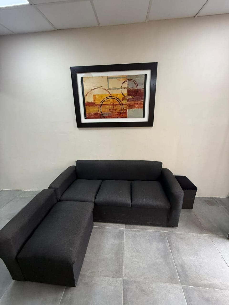 Seating area, Dining area