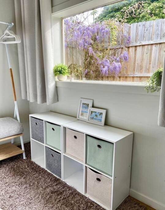 MEPLE Tiny Home, Pets Walk2Food WiFi Private Serene - Tassie Ferry Short Drive Apartment in Geelong