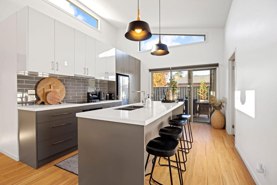 Station House - Mansfield - Sleeps 8 House in Mansfield