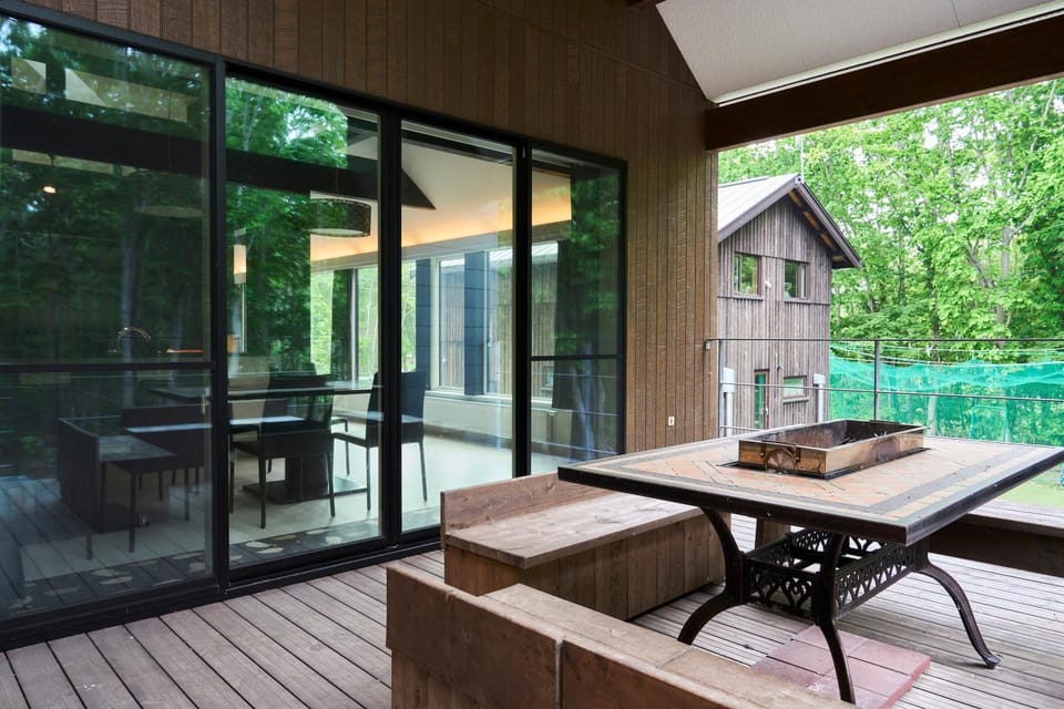 Uli Villa Onsen Nature lodge in Niseko