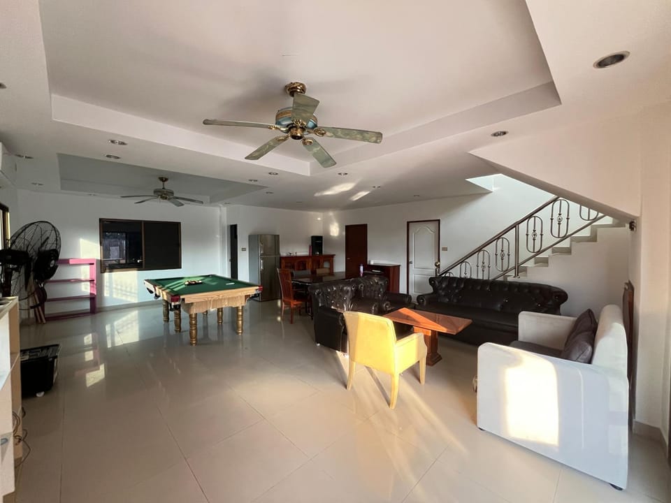 中天海滩桔子别墅 jomtien color villa Villa in Pattaya City