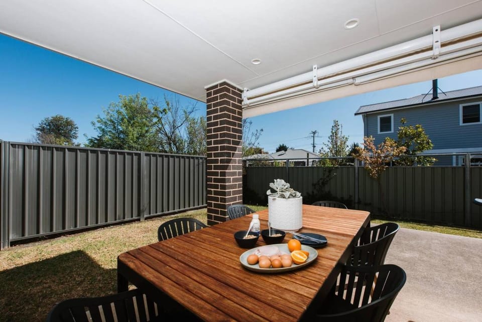 Riverlea at The Willows - A Family Country Getaway House in Mudgee
