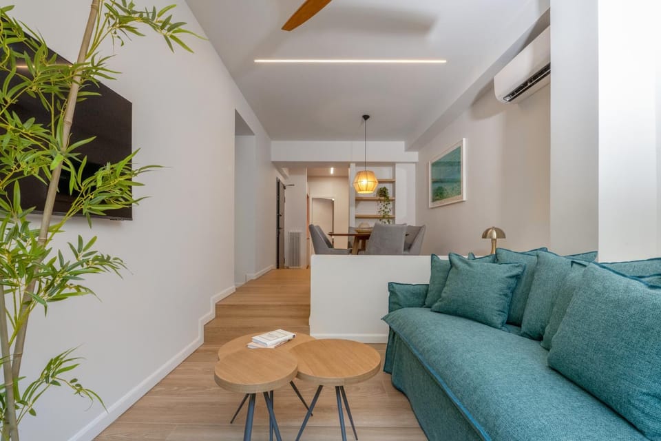 TV and multimedia, Living room, Seating area