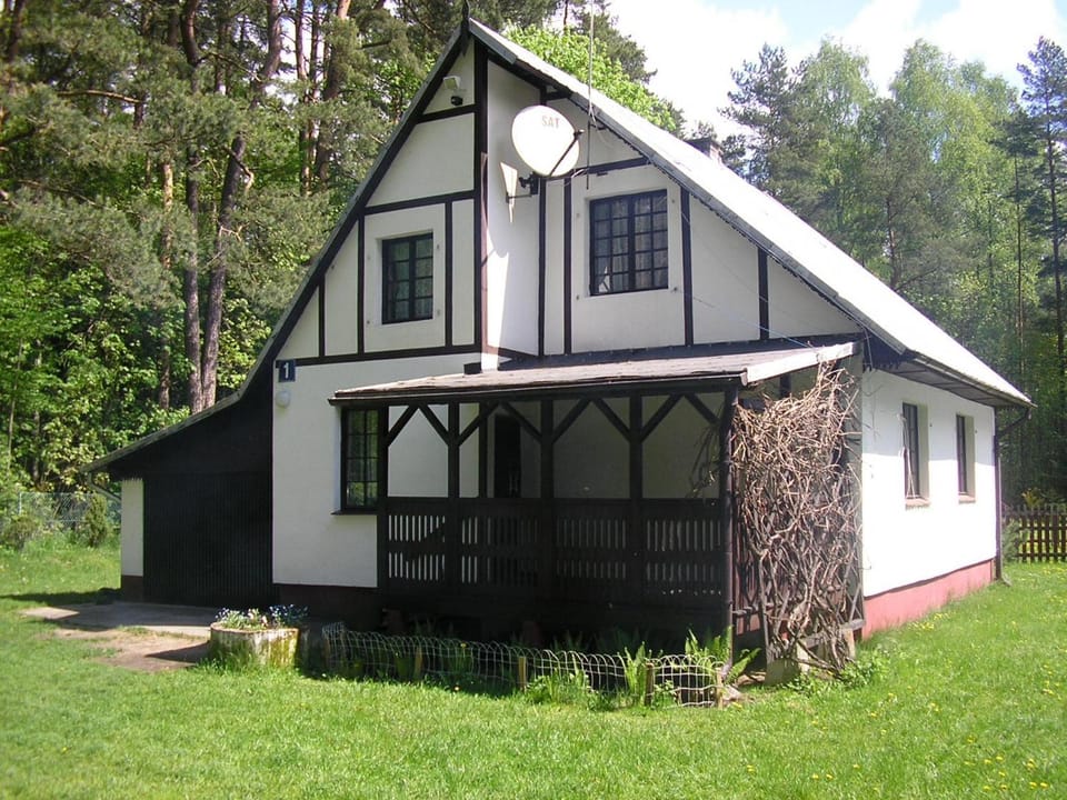 Facade/entrance, On site