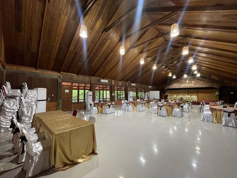 Meeting/conference room