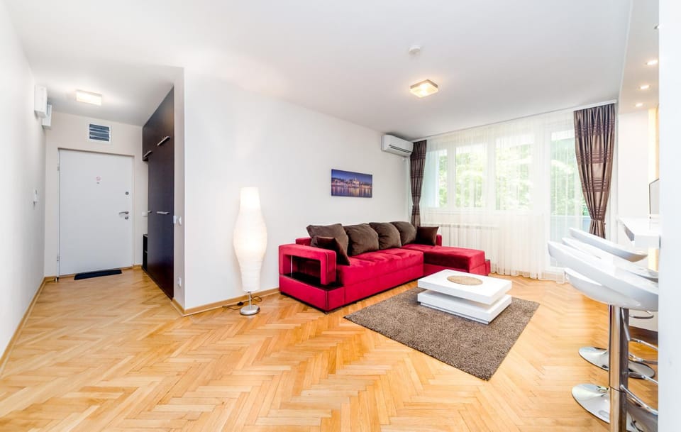 Apartments King Milan, City Center Apartment in Belgrade