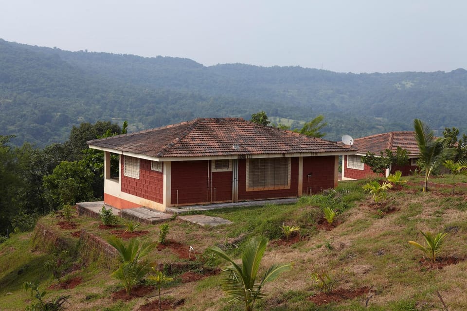 Property building, Spring, Day, Natural landscape, Mountain view