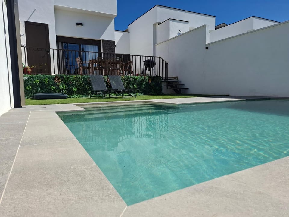 Garden, Pool view, Swimming pool