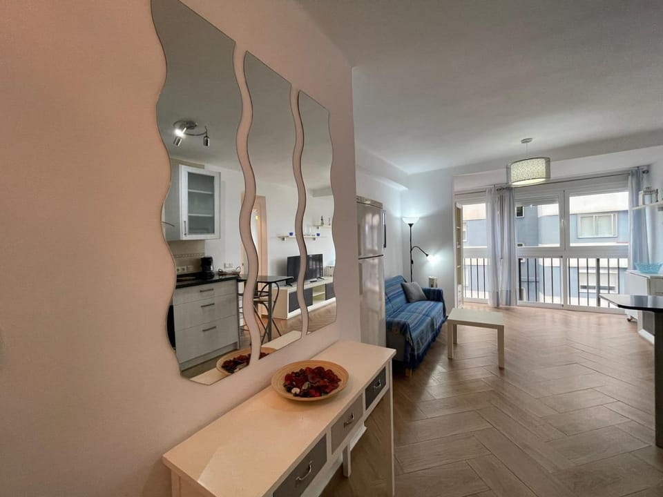 Terrasol Paseo Larios San Francisco Apartment in Torre del Mar