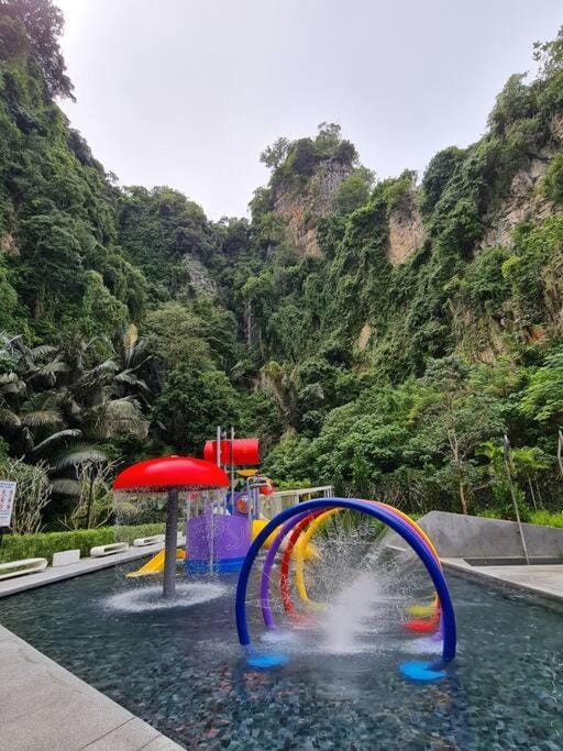 The Cove Hillside Residence Ipoh-Nature On Earth Apartment in Ipoh
