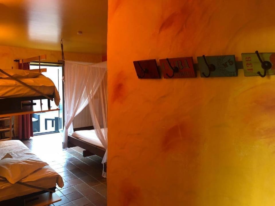 B & B Varma Nesto Bed and Breakfast in De Panne