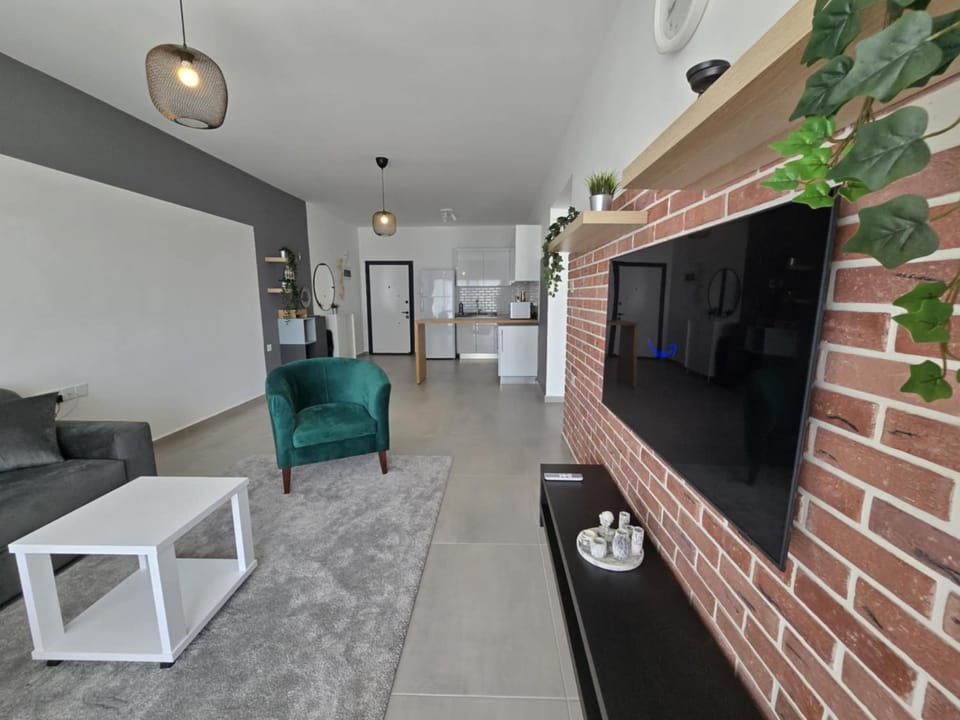 Communal lounge/ TV room, TV and multimedia, Kitchen or kitchenette, Living room, Seating area, Dining area, Evening entertainment, minibar