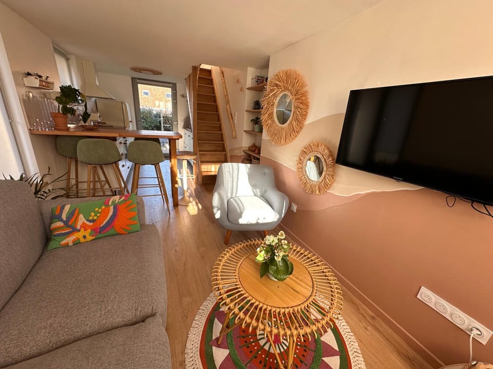 TV and multimedia, Living room