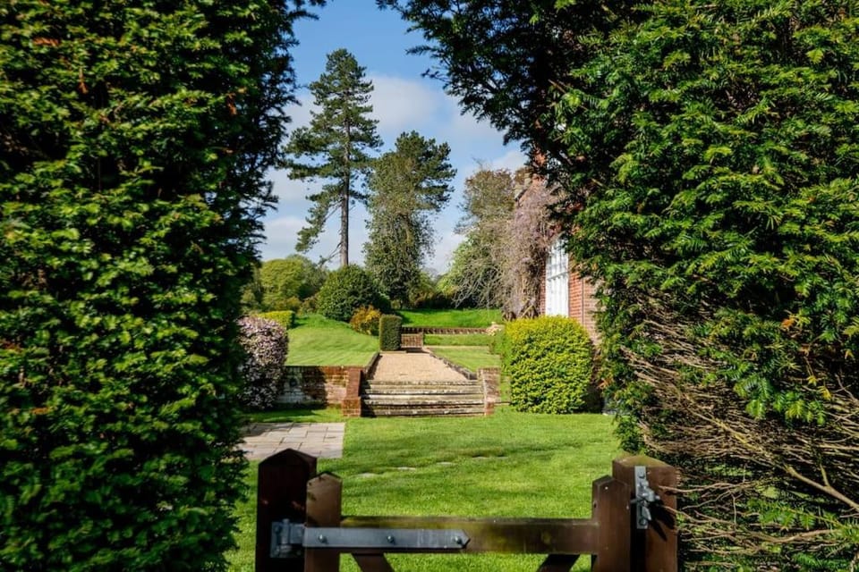 Gresham Hall - Norfolk Cottage Agency House in North Norfolk District