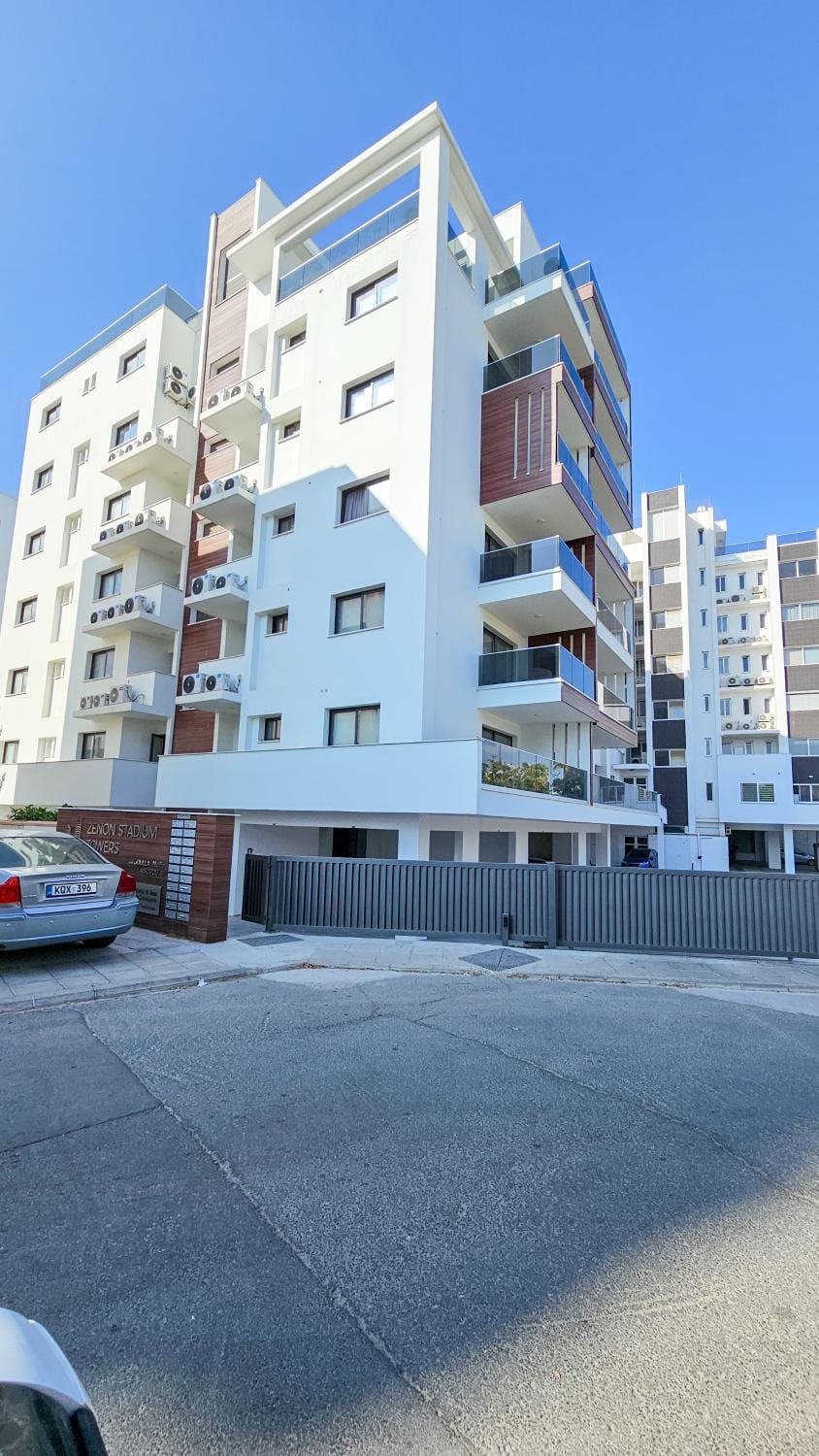 Property building, Location