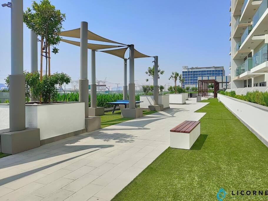 Property building, Garden view